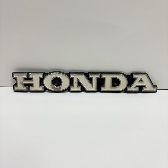 74-76 Honda CB360 CB360G CB360T Gas Fuel Petrol Tank Emblem Badge motorcycle - Picture 1 of 6
